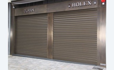 Puertas de Seguridad para Comercios en Lugo