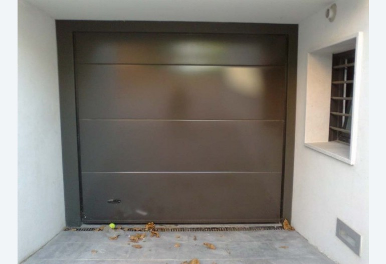 Puertas Seccionales en Lugo