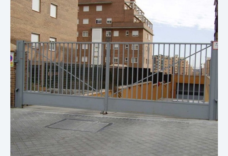 Puertas Abisagradas en Lugo